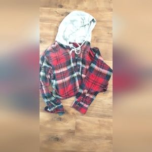 American Eagle cropped shirt